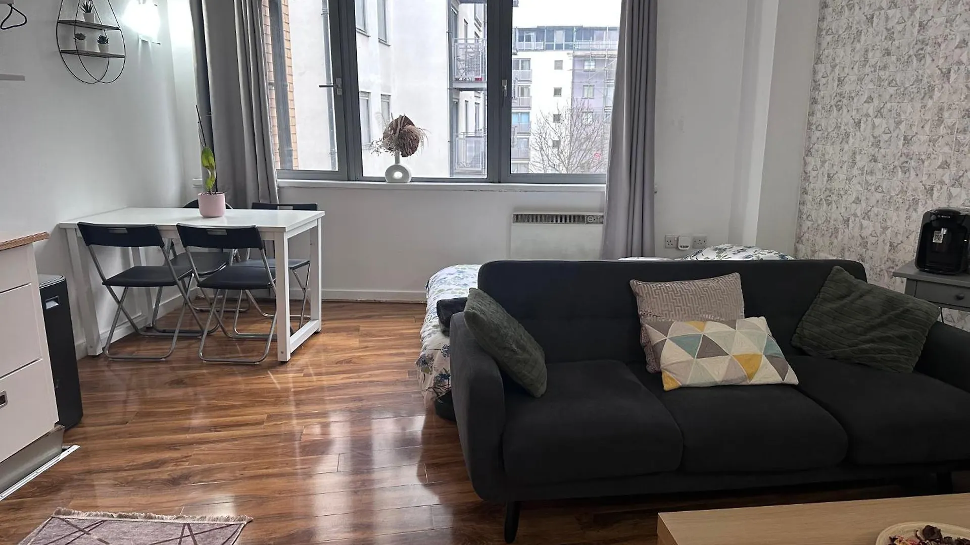 Apartment Cozy Greenwich Condo London